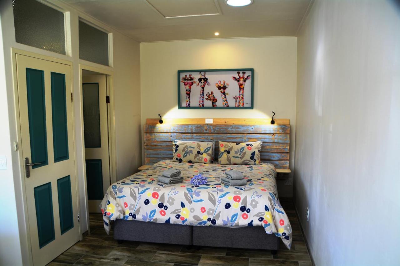 The Corner House Sa Villa Howick Exterior photo